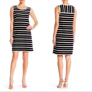 ✨NWT✨ Max Studio black and white horizontal striped sleeveless dress